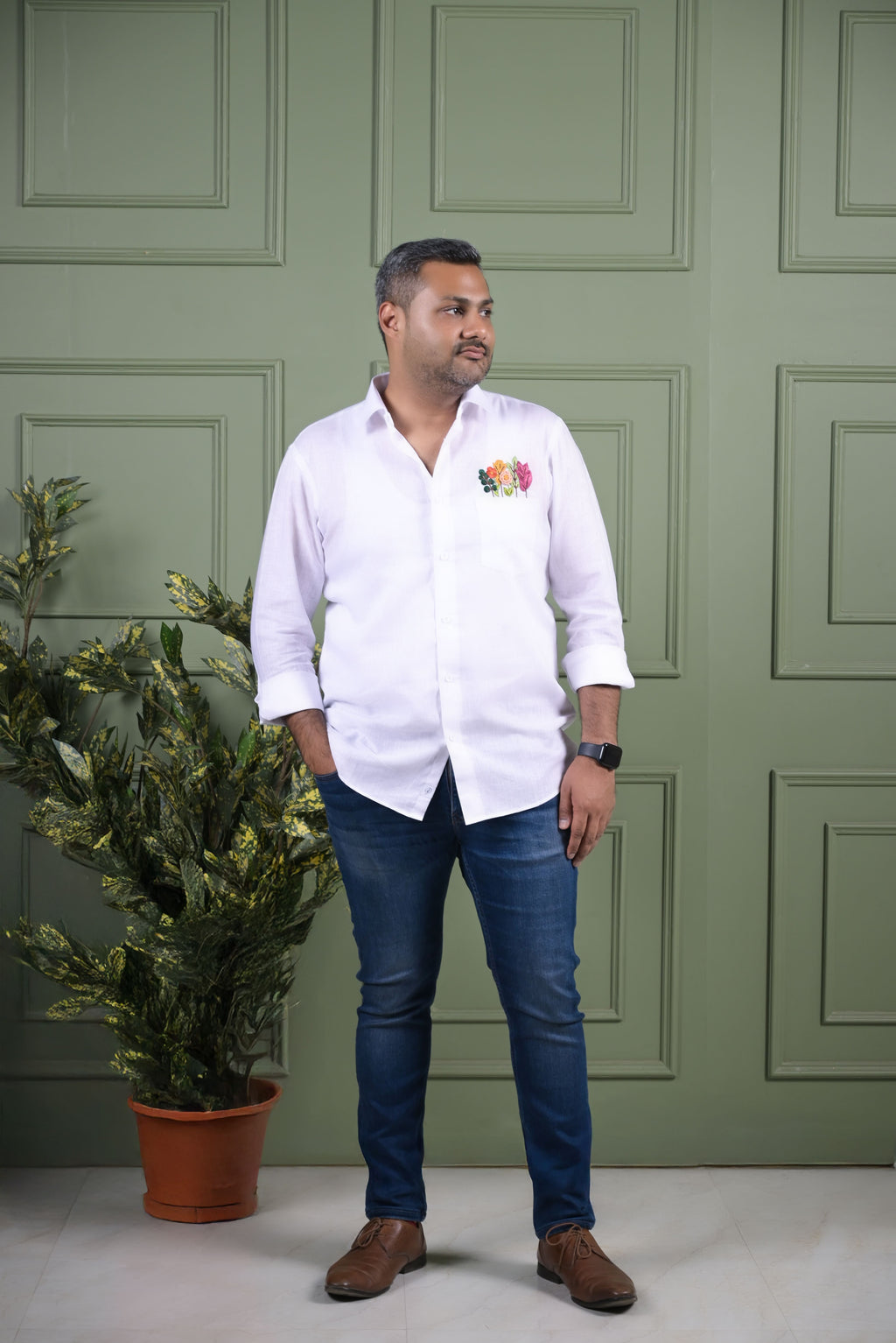 Eternal Spring - The White Shirt - 3