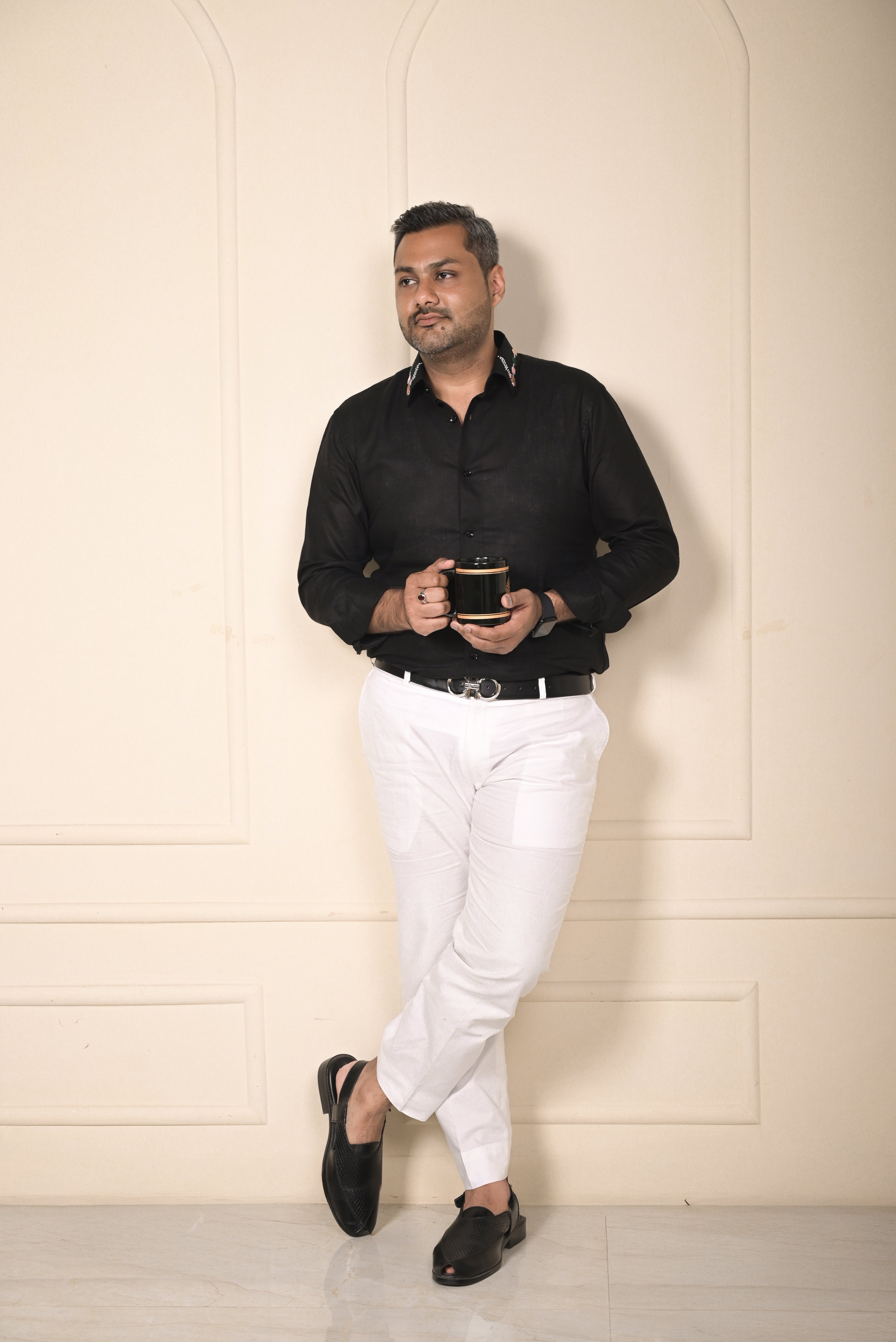 The Journey Collar - The Black Shirt - 11