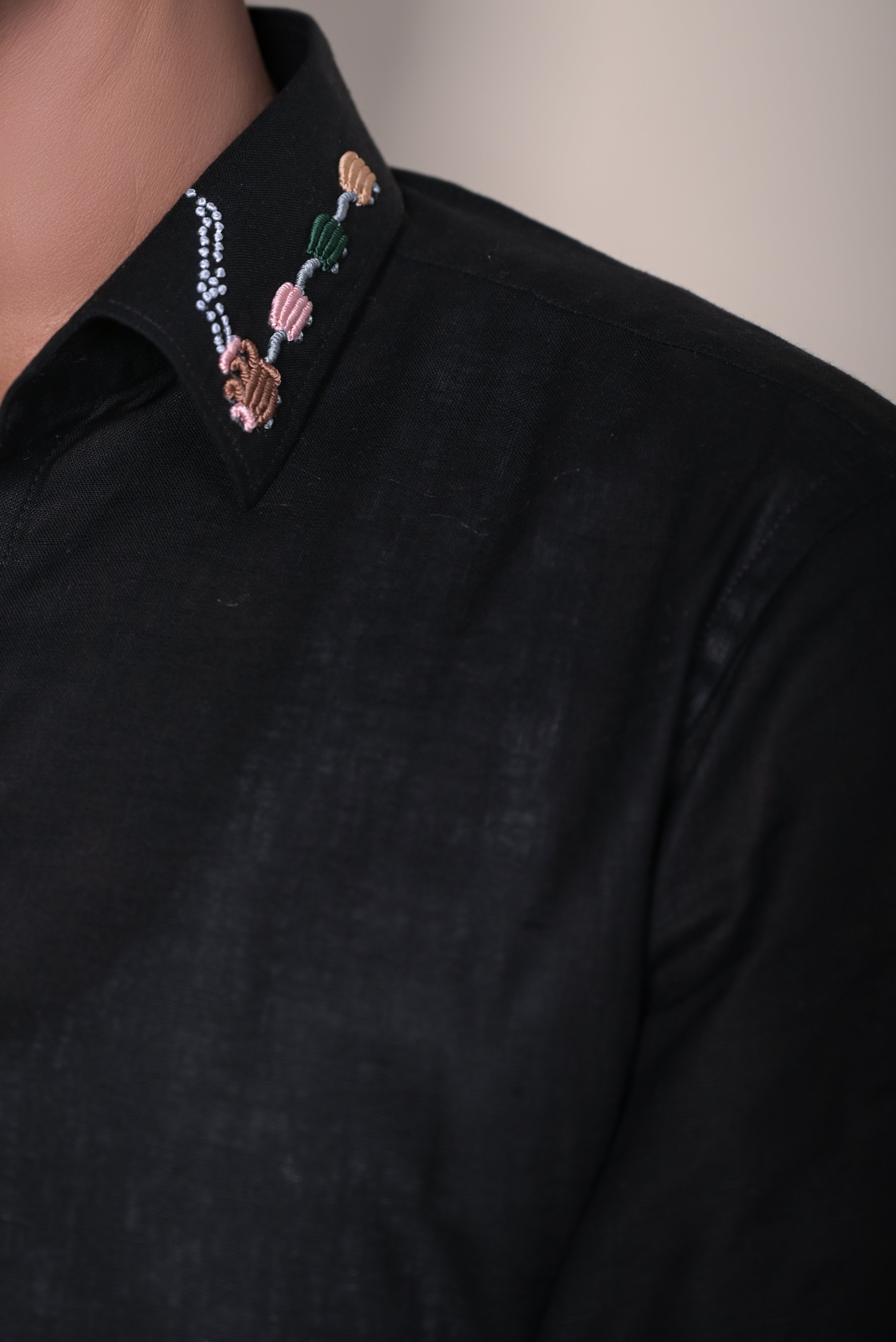 The Journey Collar - The Black Shirt - 11